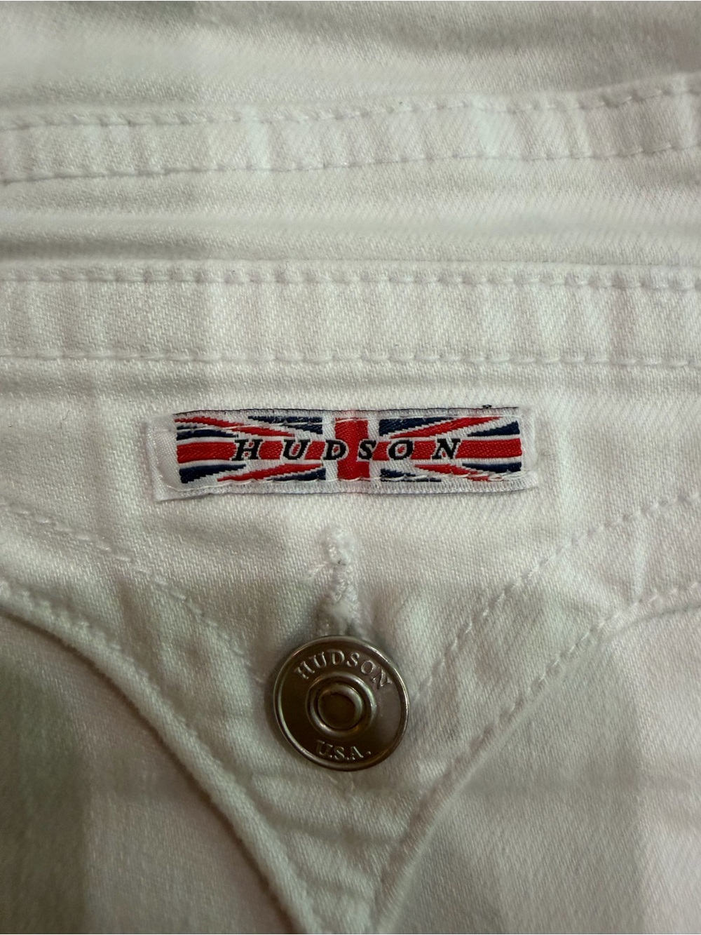 Hudson Jeans Ruby White Roll-Cuff 5 Pocket Design Denim Shorts - Picture 5 of 8